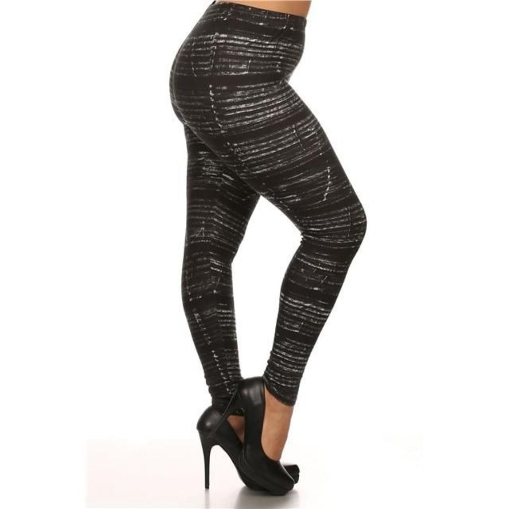 (Plus) Curvy Black and White Tie Dye Print Peach Skin Leggings